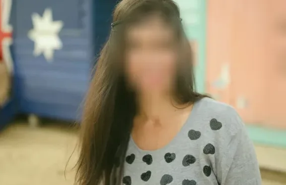 Eleri, 39