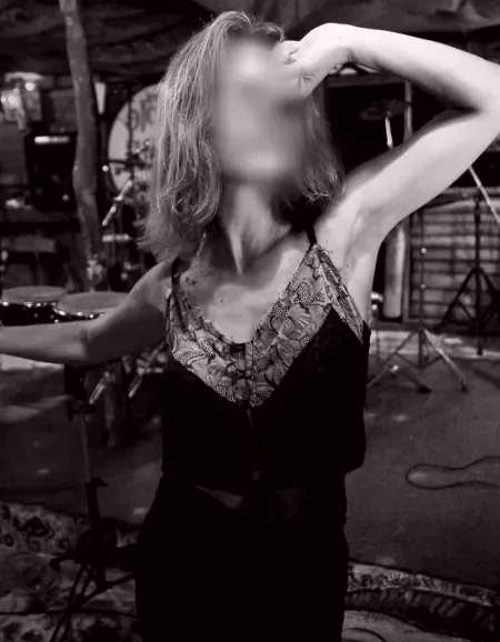 Isla, 20
