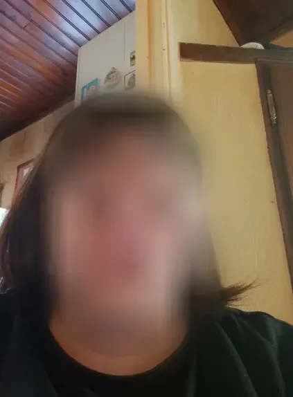 Kelly, 39