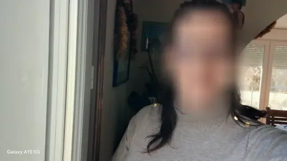 Lauren, 33