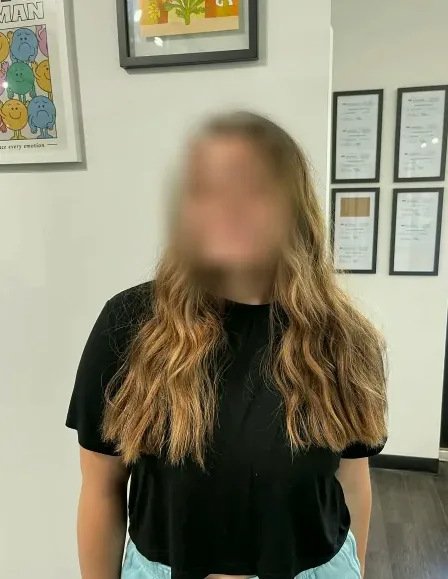 Lauren, 19