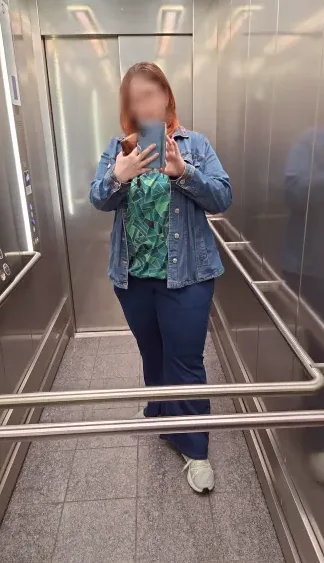 Leila, 40