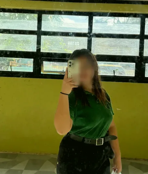 Millie, 19